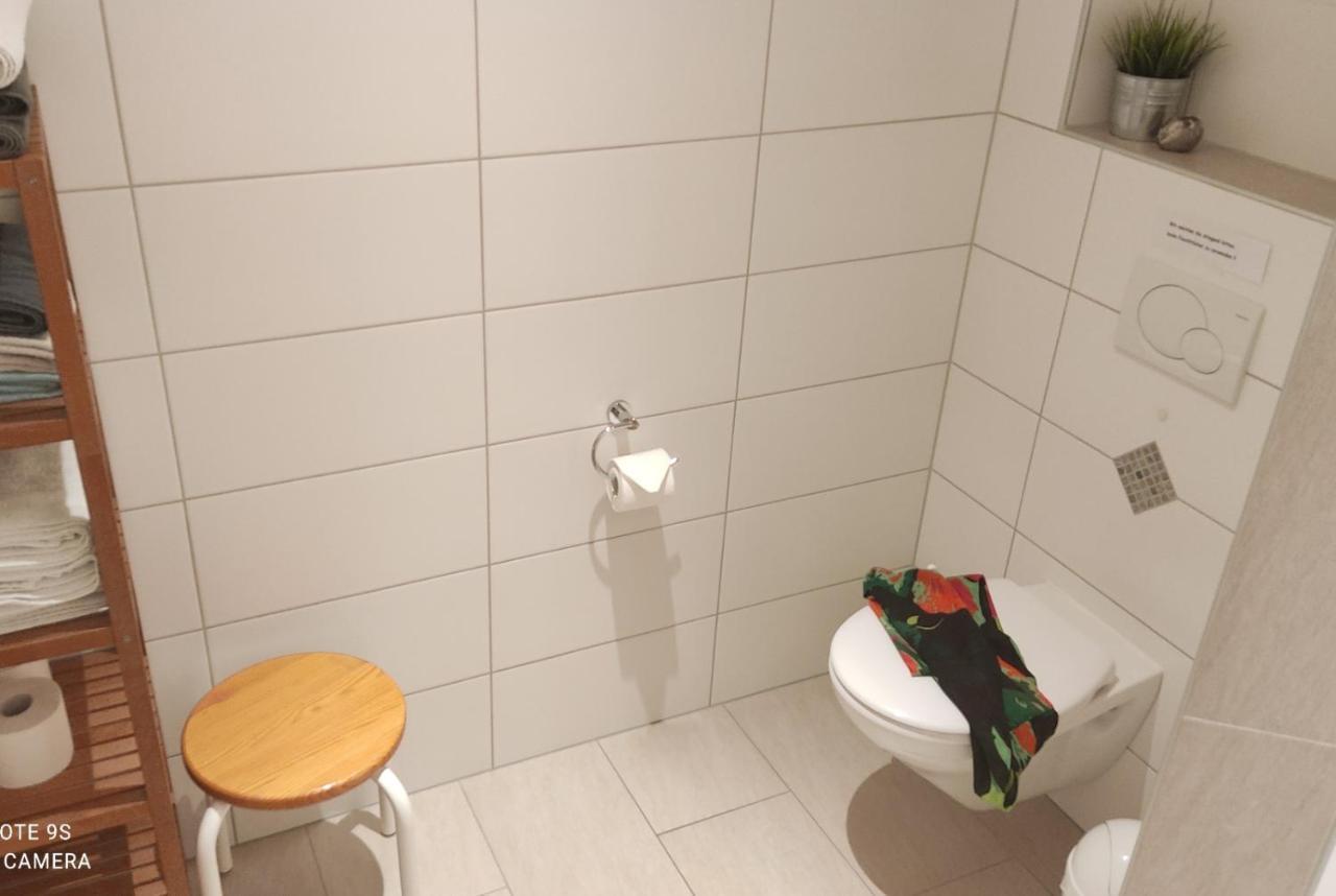 קירכהונדם Ferienwohnung Richter מראה חיצוני תמונה